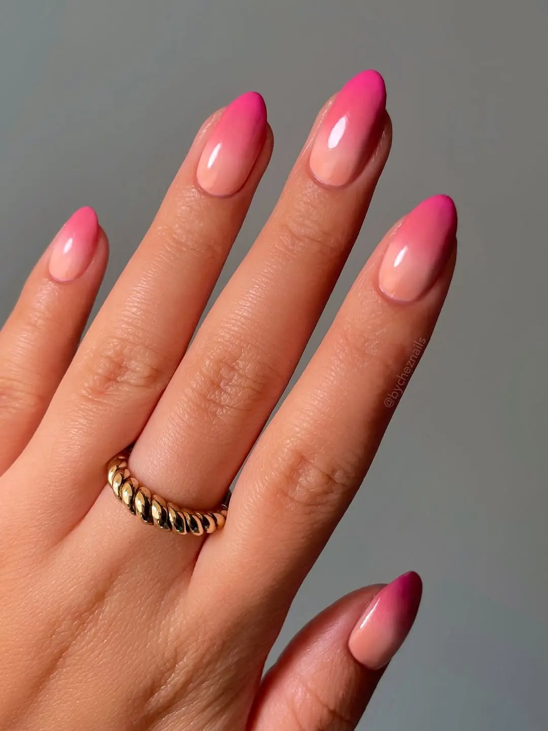Chic Ombre Pink Nail Design for Vacations