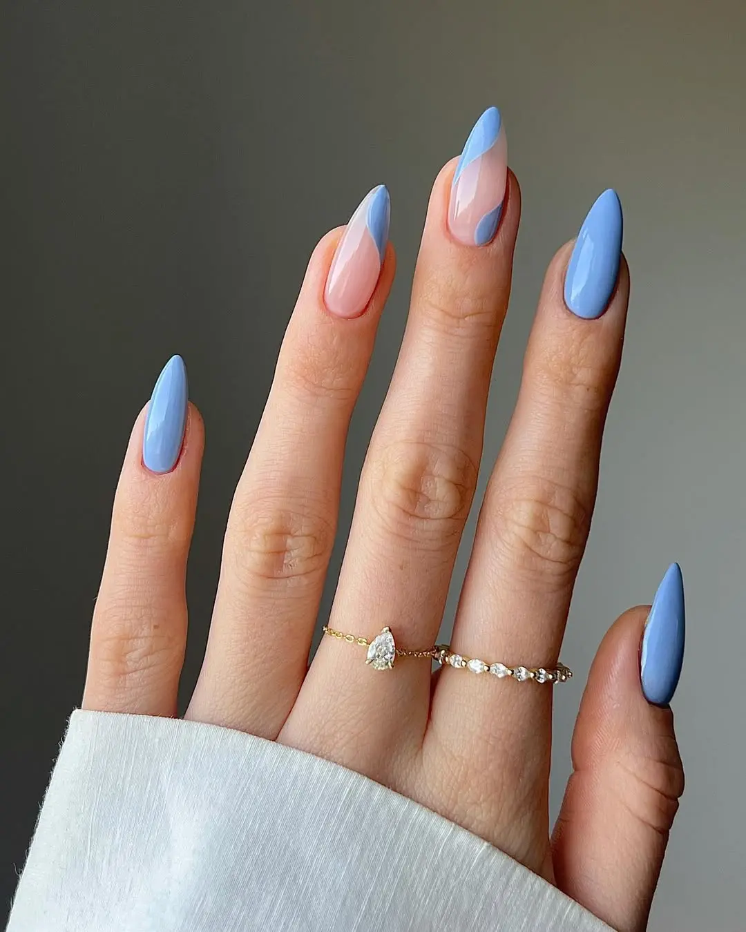 Stylish ombre vacation nails with a twist