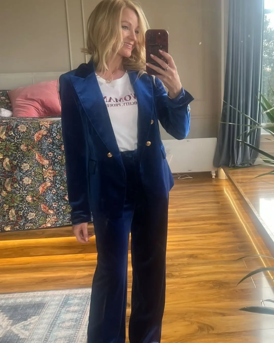 Chic Velvet Blazer with Casual Tee