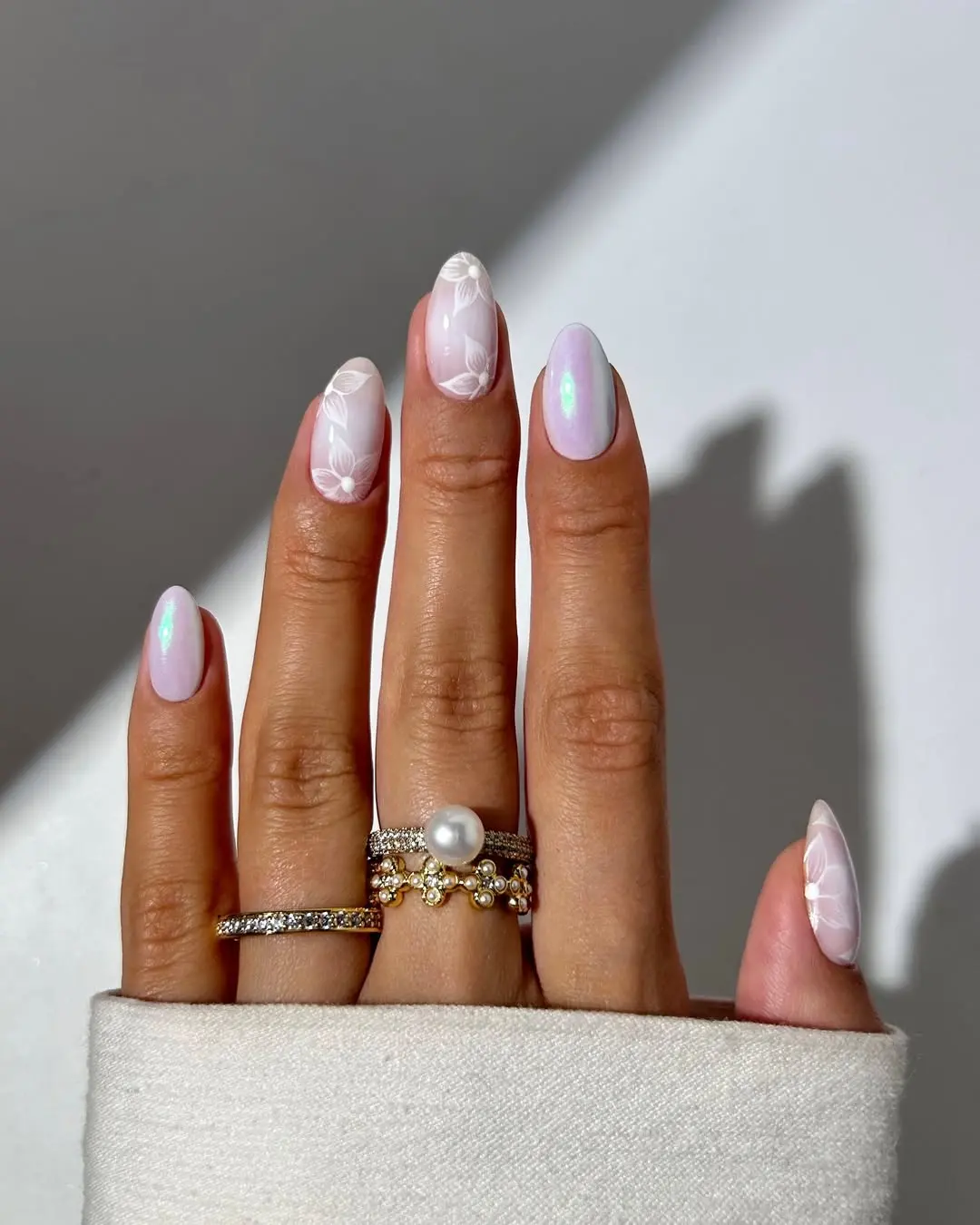 Chic floral wedding nails for modern brides
