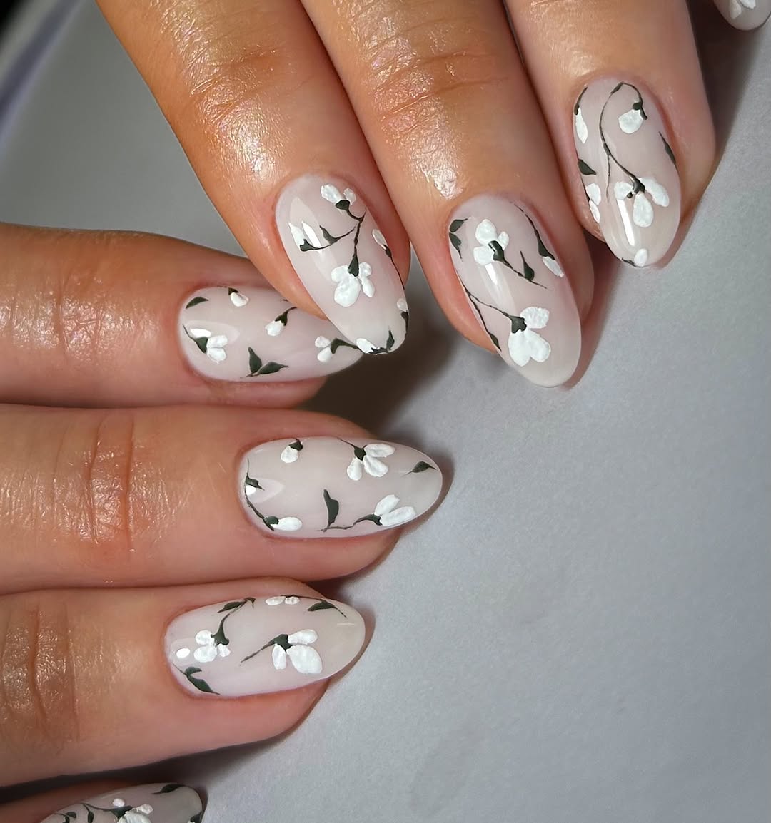 Chic Floral Wedding Nail Art Inspiration