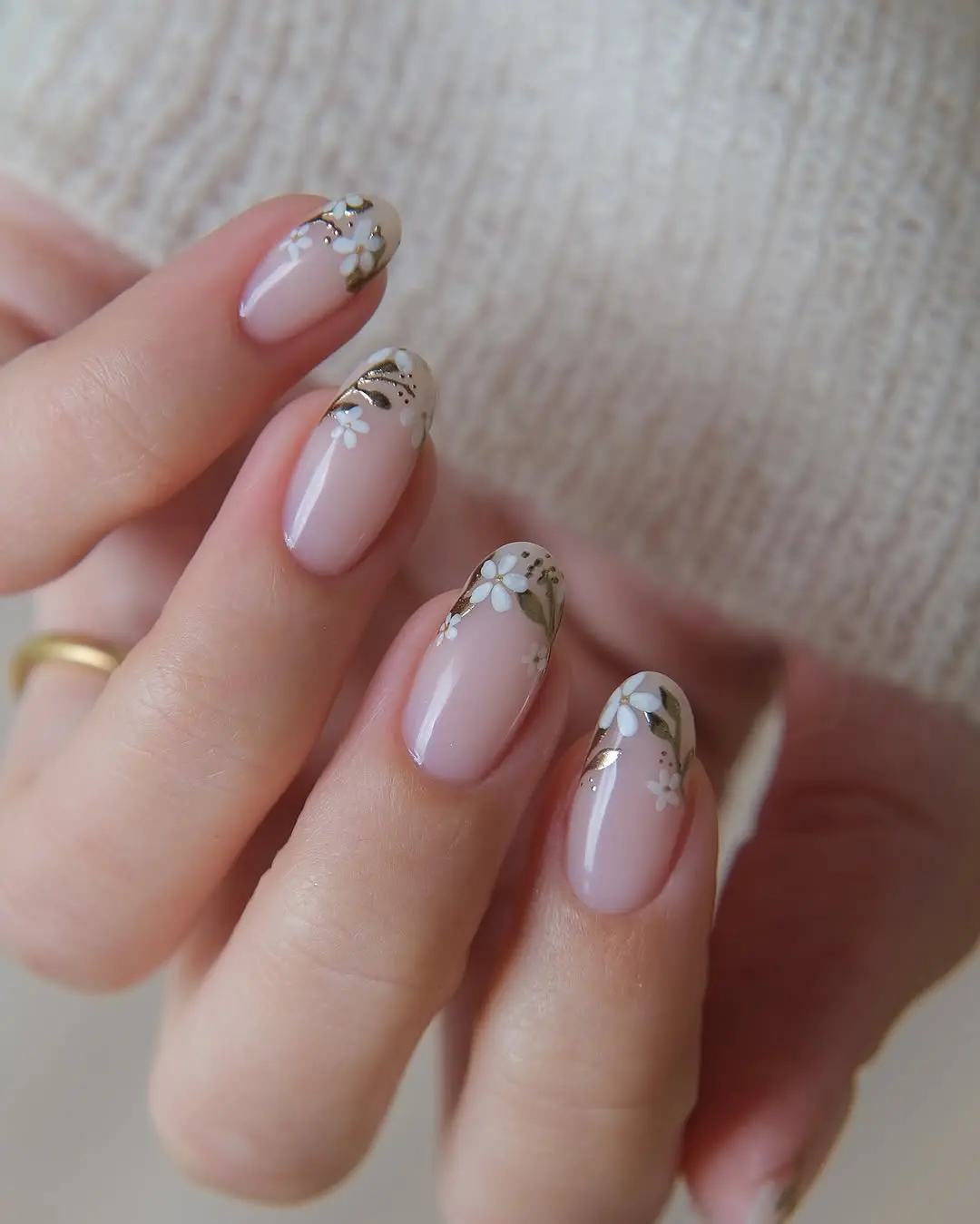 Delicate floral accents for bridal elegance
