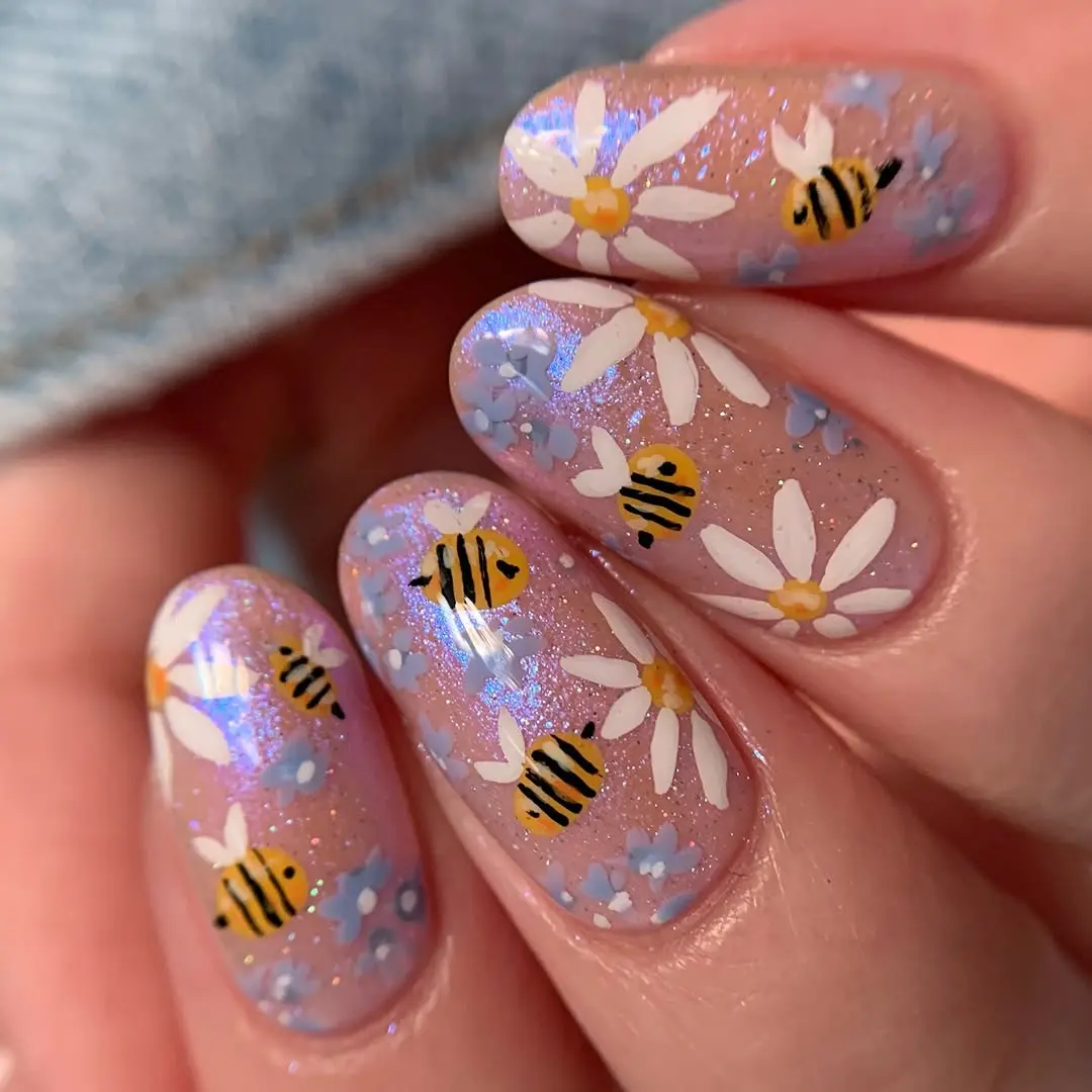 Charming bee and floral nail art design