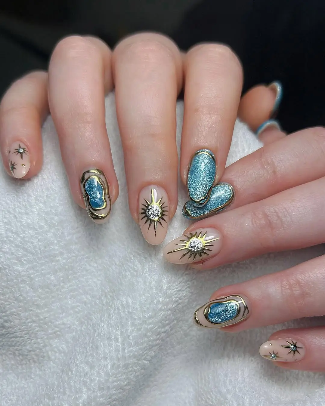 Stellar nail designs with glitter and elegance
