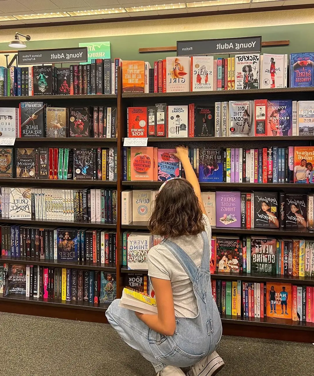 Stylish Overalls Perfect for Book Browsing