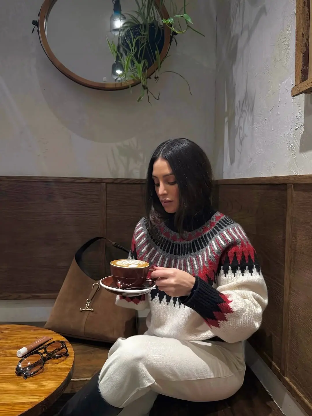 Chic casual sweater outfit for cozy vibes