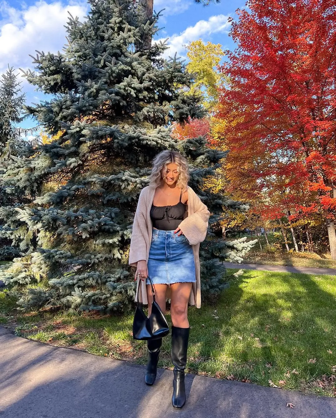 Chic Autumn Vibes for Date Night