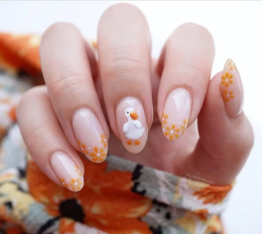 Charming Ducks and Daisies for Easter Nails