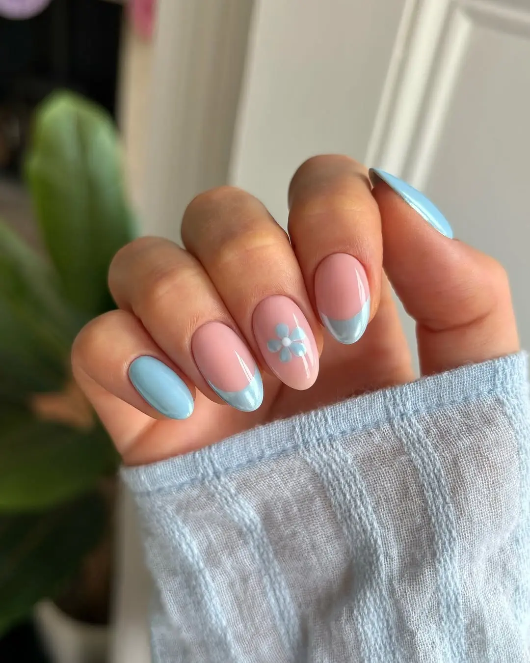 Charming pastel Easter nails with floral accents