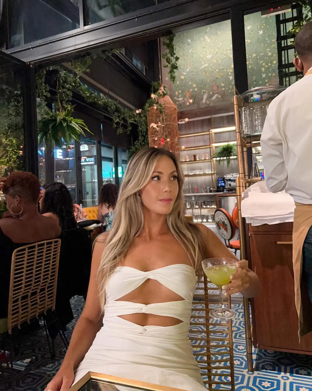 Chic White Cut-Out Dress for Birthdays