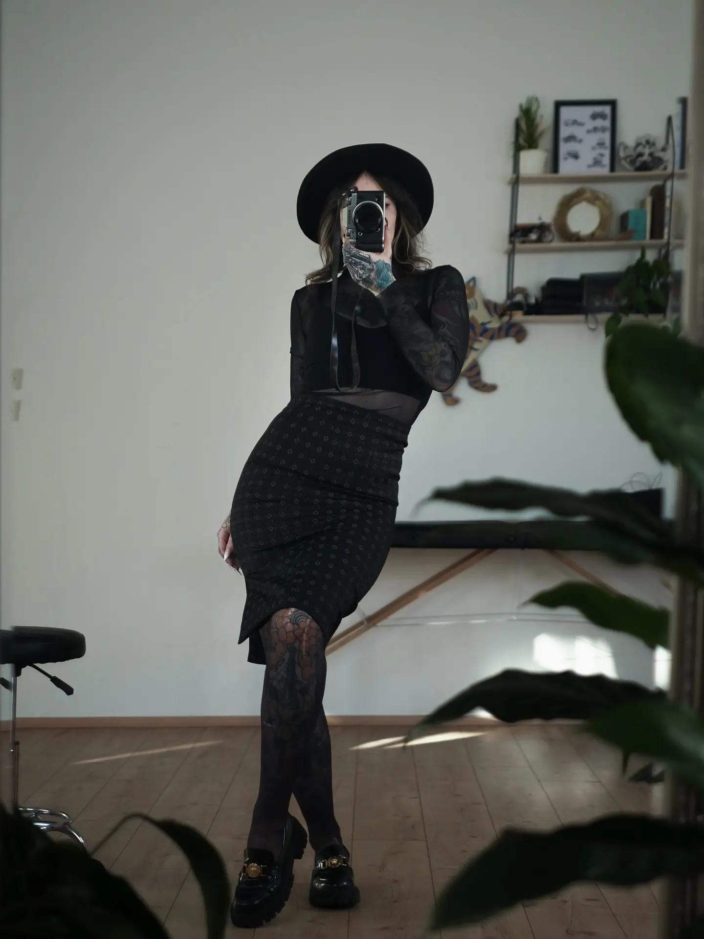 Stylish goth look with a modern twist