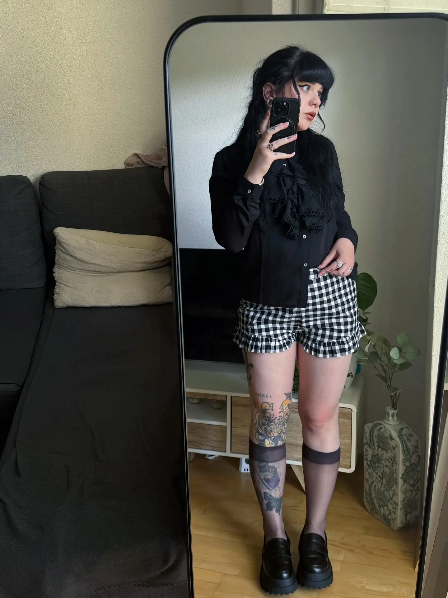 Chic goth look for casual outings