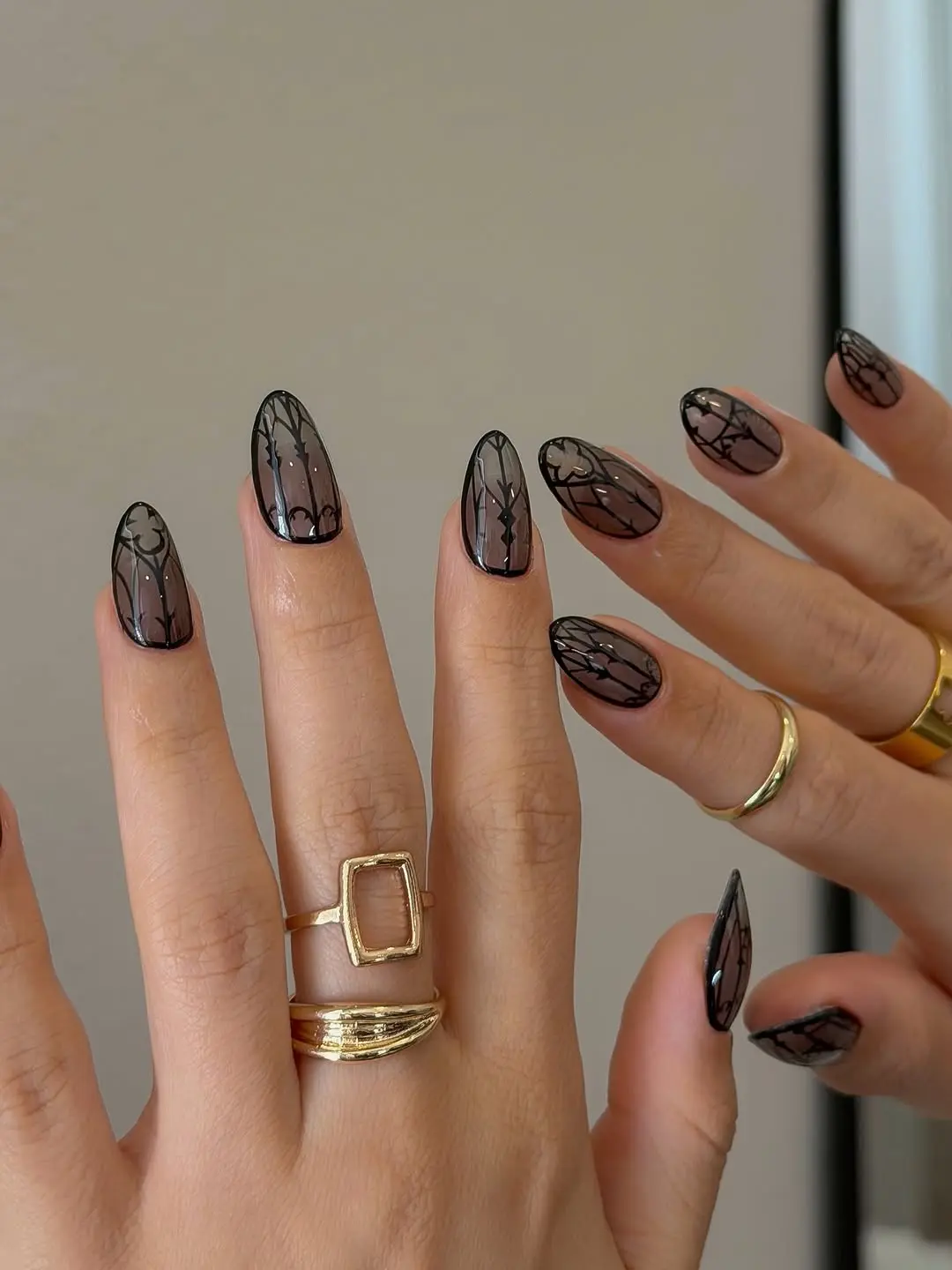 Elegant Gothic Nail Art with Edgy Vibes