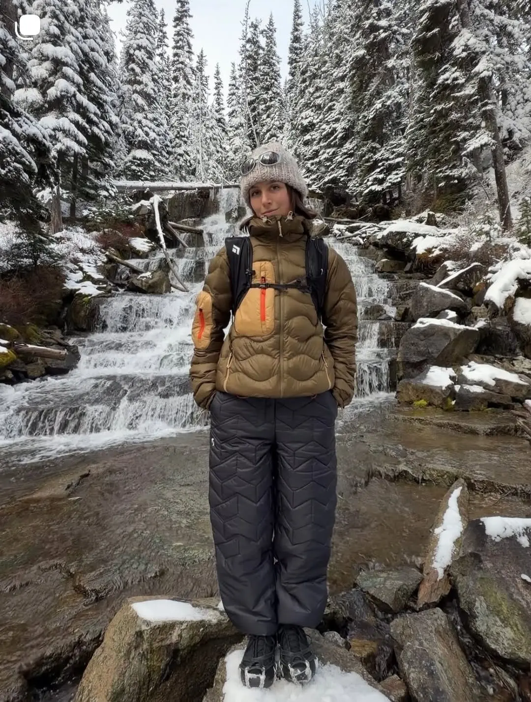 Stylish winter hiking outfit for frozen landscapes
