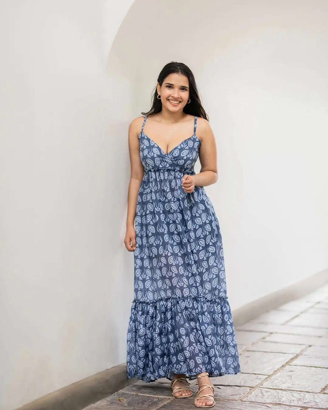 Chic Blue Maxi Dress for Effortless Style