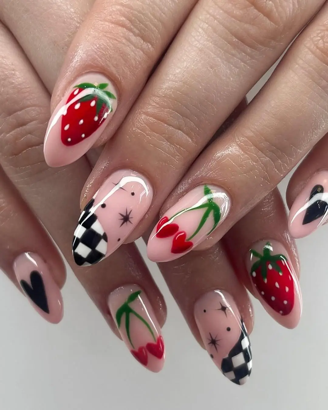 Charming Strawberry Themed Nail Art Inspiration