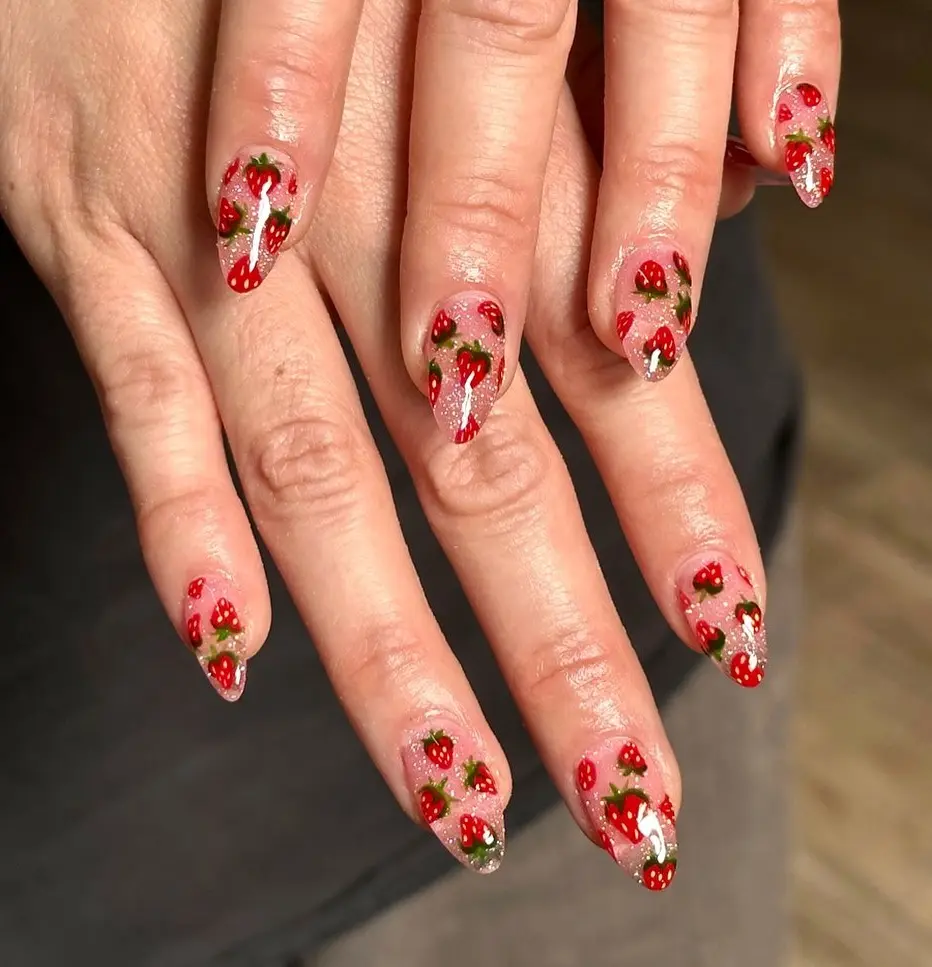 Vibrant Strawberry Nail Art with Glitter