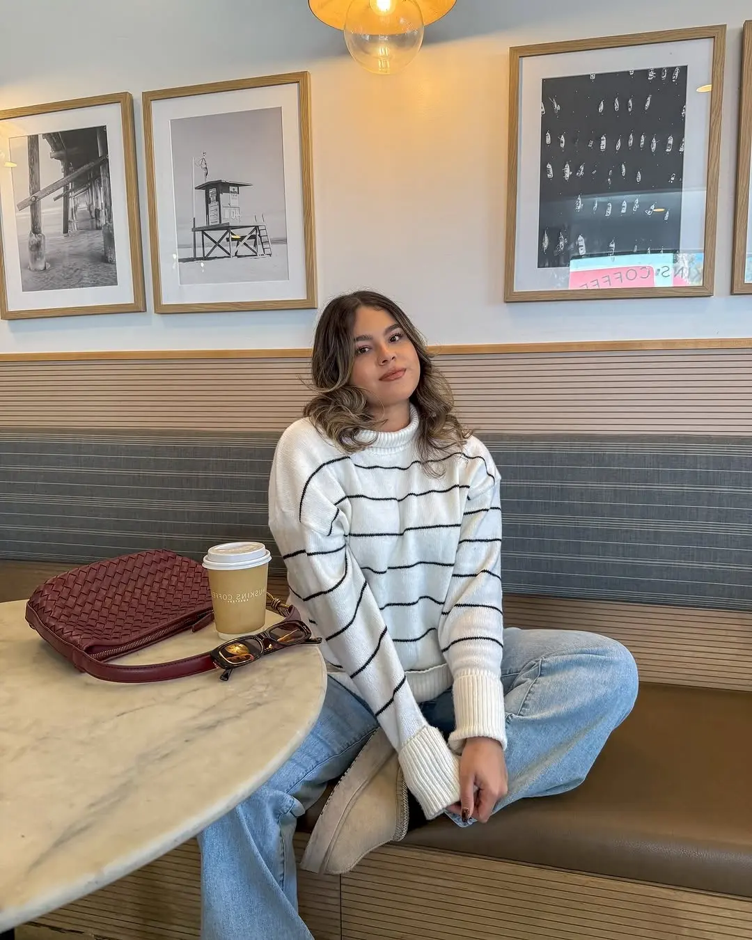 Chic and Cozy Sweater Outfit Inspiration