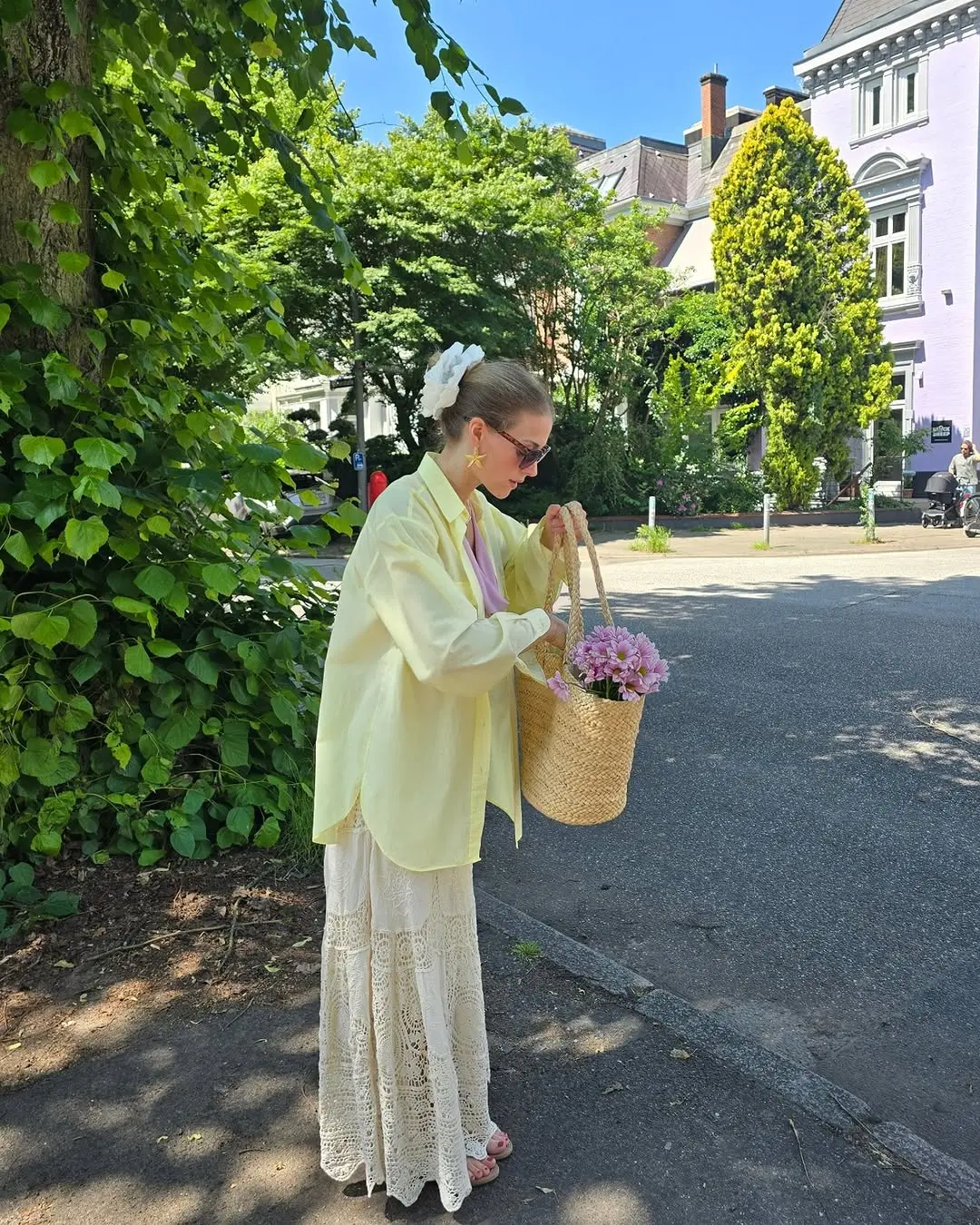 Chic Yellow Outfit for Warm Weather Days