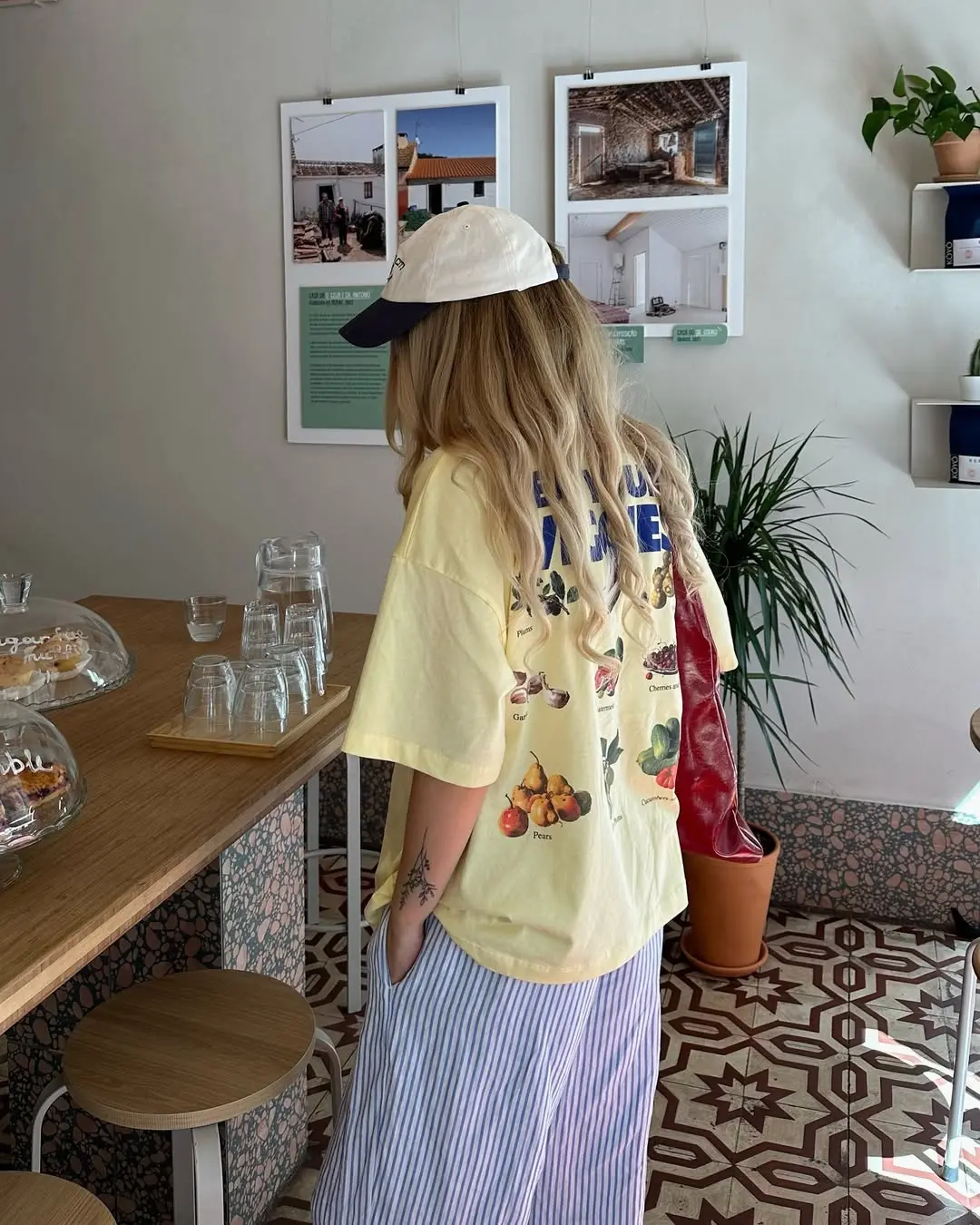 Chill Summer Urban Outfit with Playful Vibes