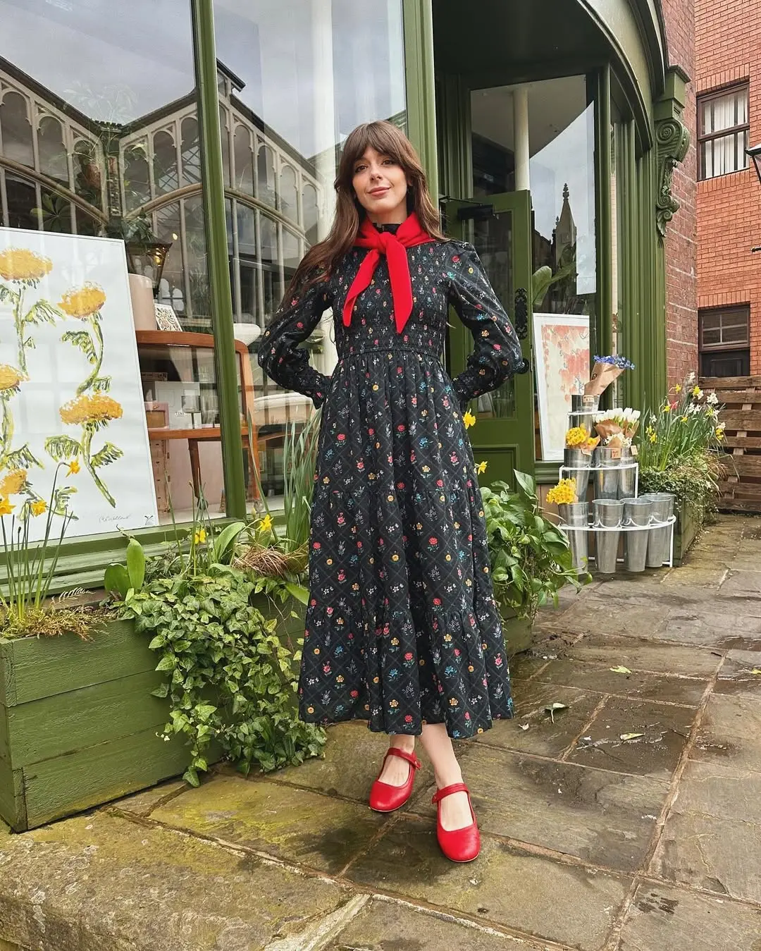 Charming Floral Dress with Bold Red Accents