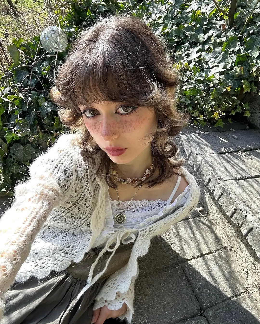 Charming garden-inspired whimsical outfit for spring.