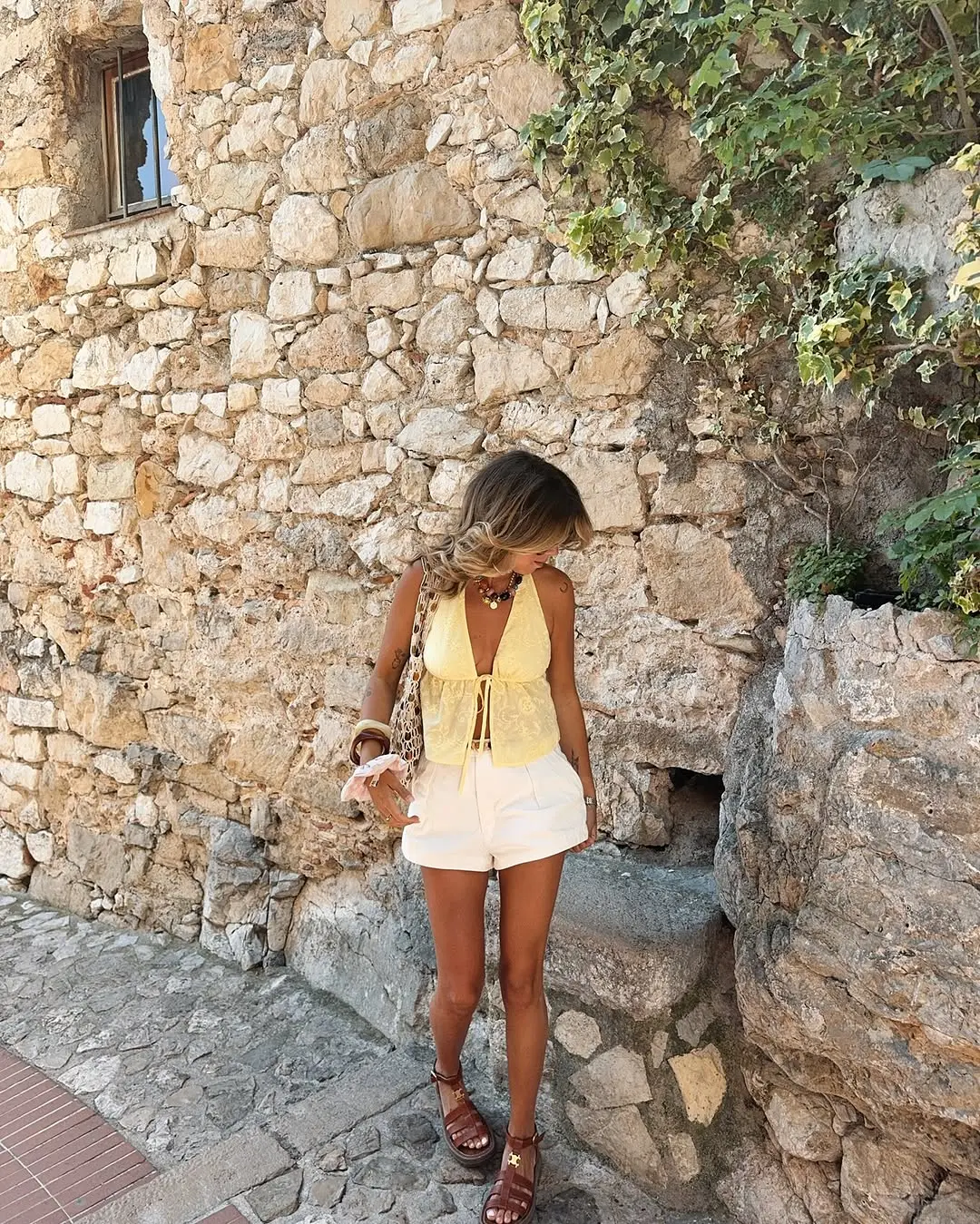 Chic Yellow Summer Outfit for Effortless Vibes
