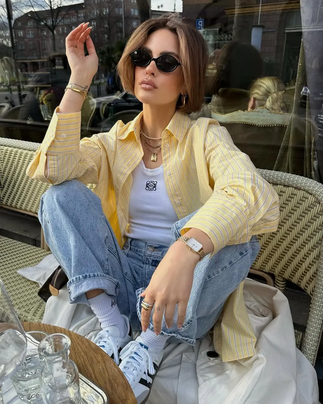 Chic and Relaxed Yellow Outfit Perfect for Spring