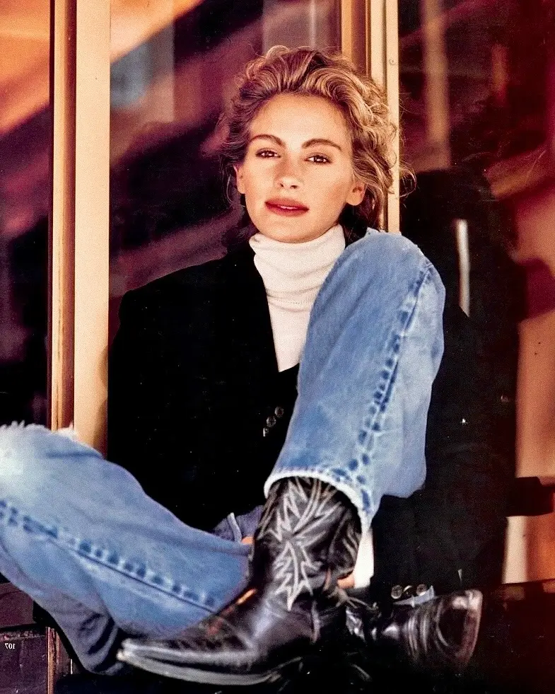 Classic 90s casual chic with cowboy boots