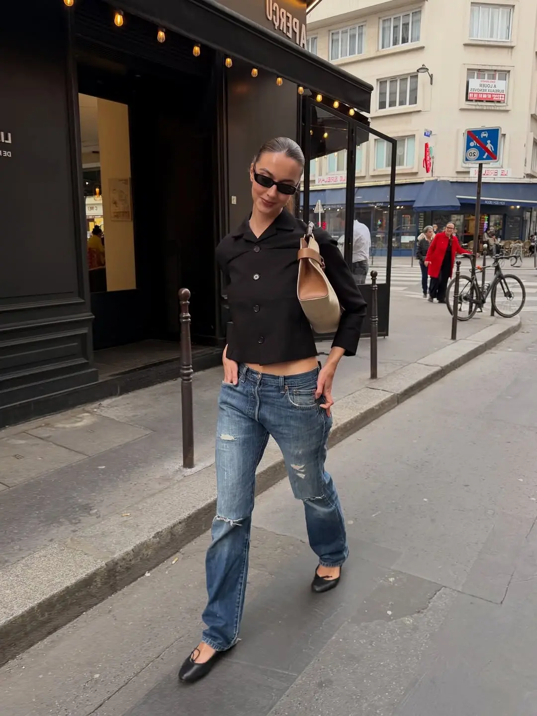 Chic 90s Casual Street Style Vibes
