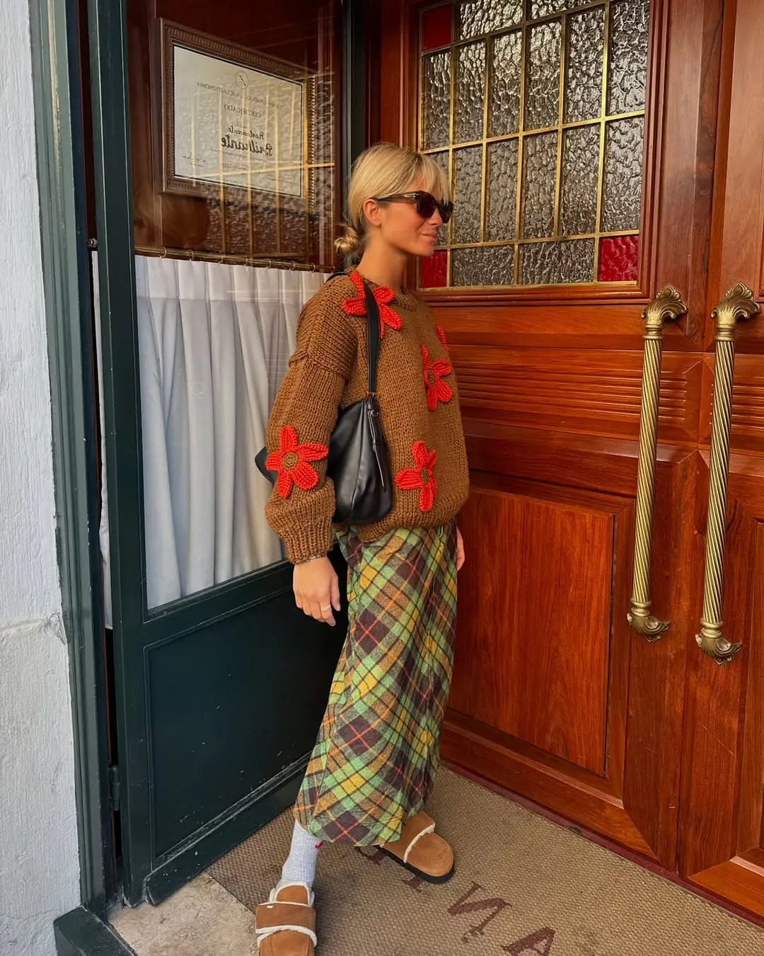 Chic and Cozy Brunch Outfit for Fall