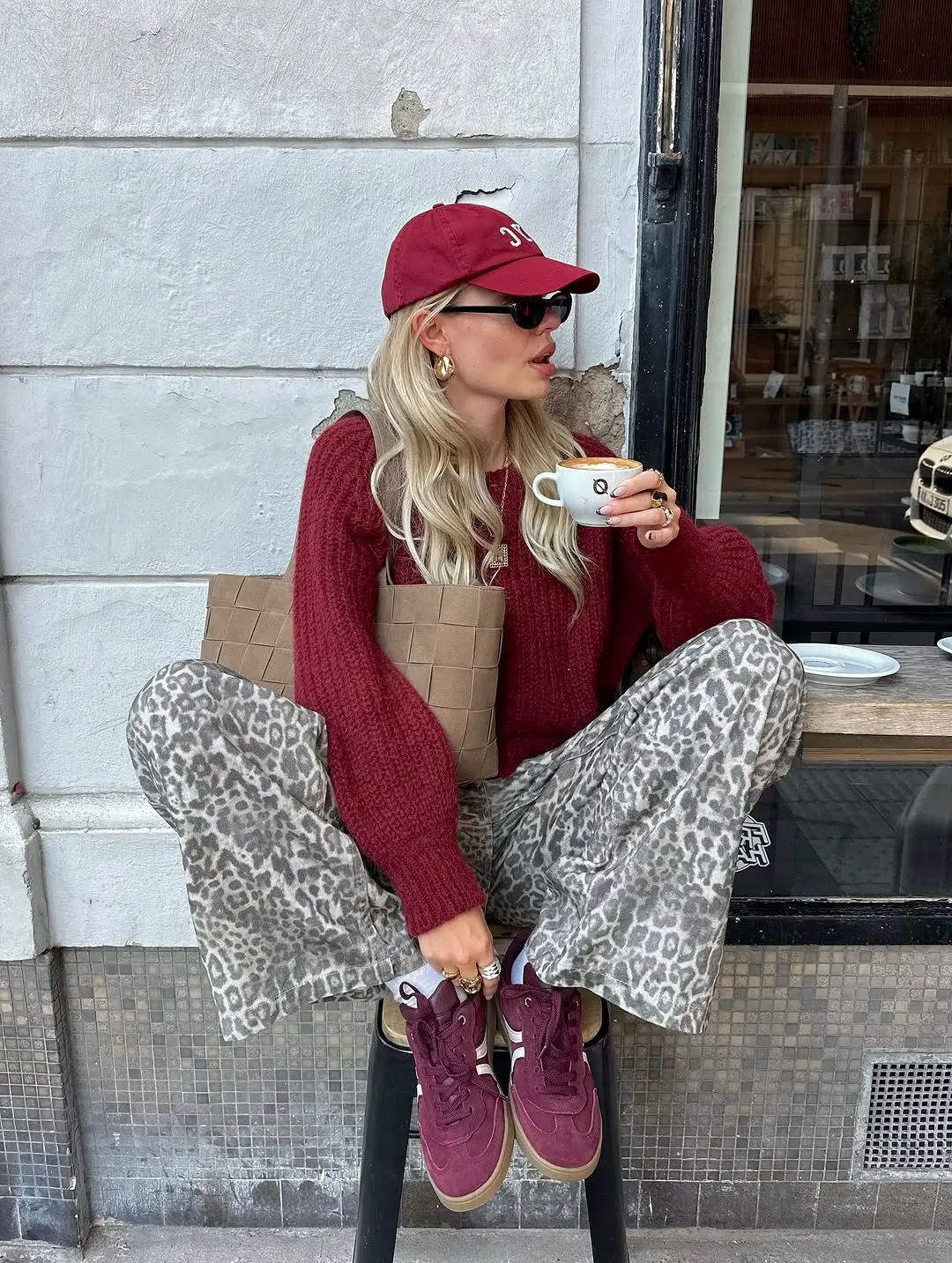 Stylish Casual Brunch Look with Leopard Pants