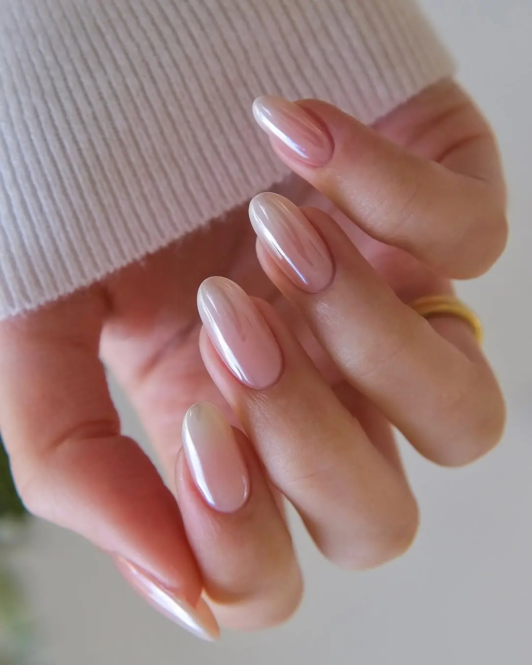 Elegant pink gradient ombre nail design
