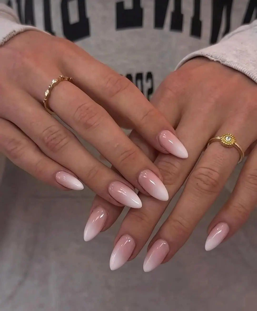 Elegant ombre nails with pointed tips