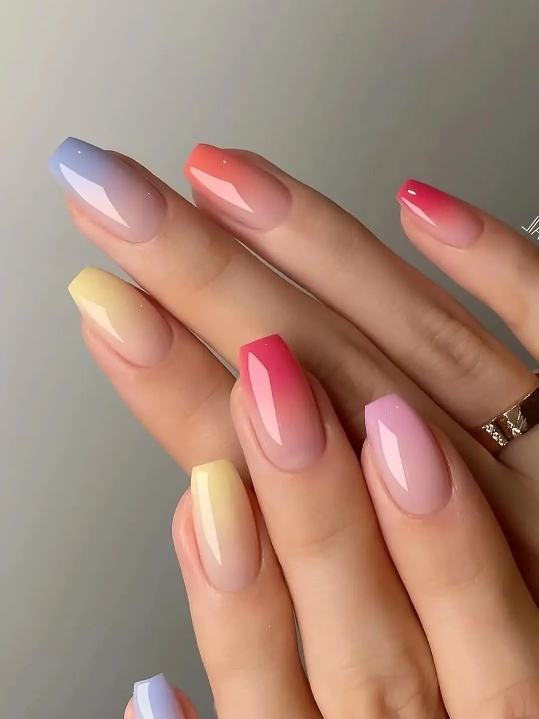 Chic ombre design in soft summer shades