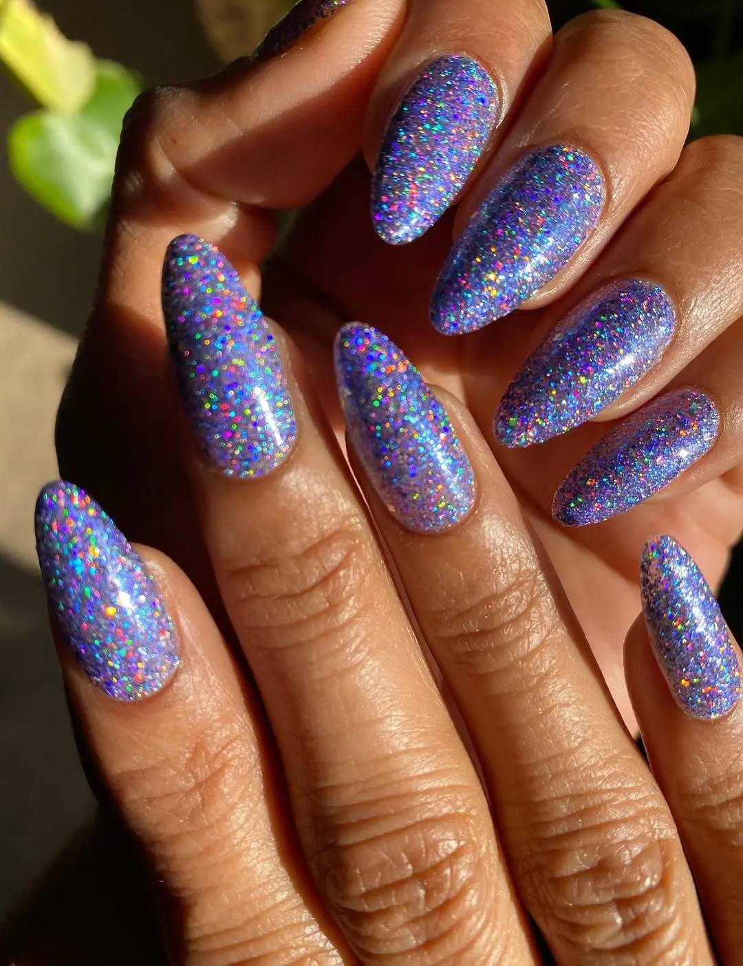 Sparkling purple glitter for vibrant spring vibes