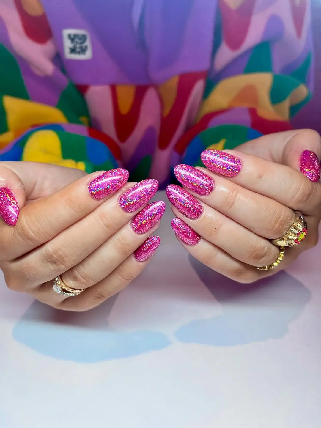 Shimmering Pink Glitter Nails for Spring