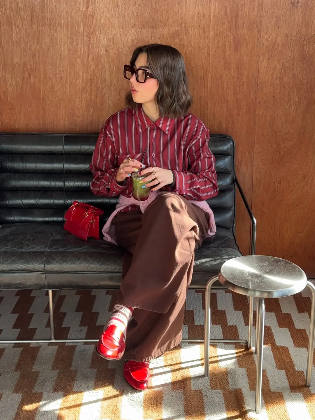 Chic brunch outfit with retro vibes