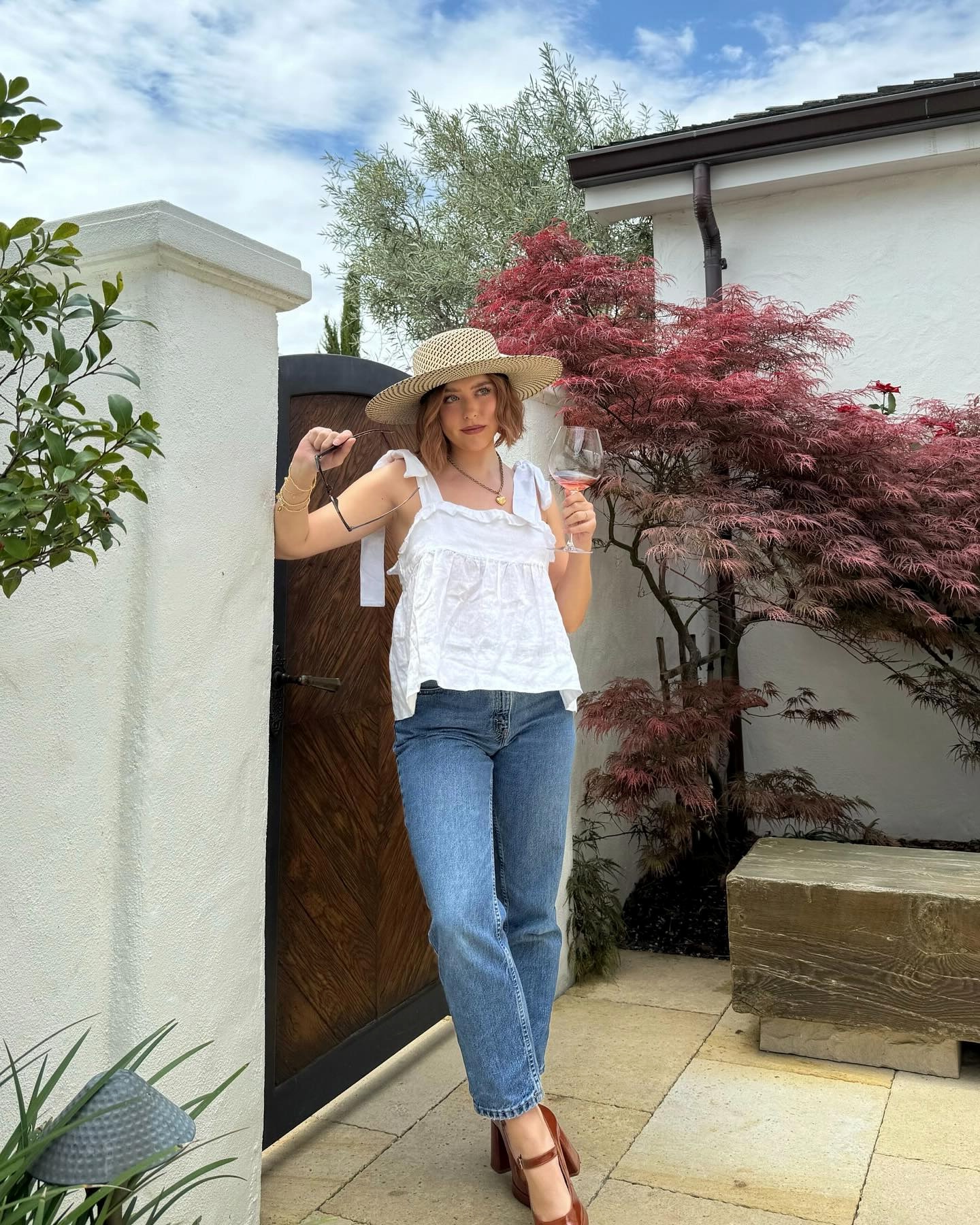 Chic and Comfortable Winery Outfit for Summer Days