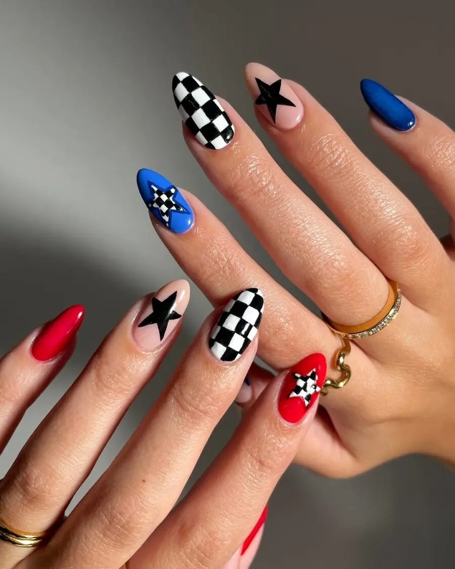 Vibrant 4th of July Nail Art Inspiration