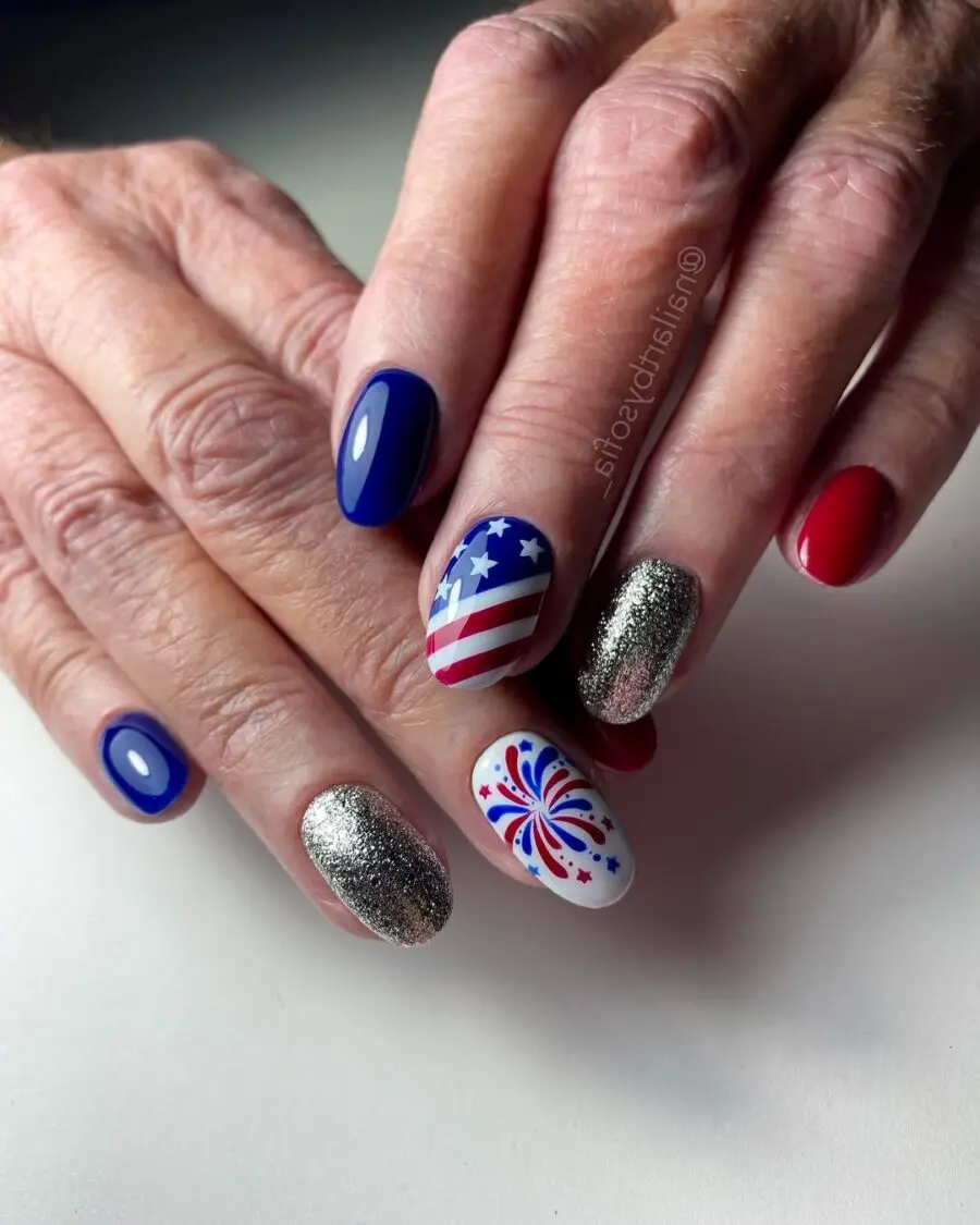 Festive Independence Day Nail Art Design