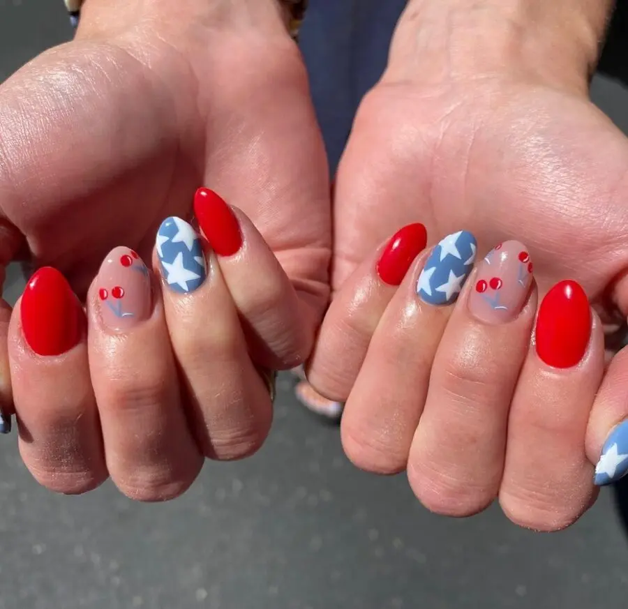 Vibrant festive nails for Independence Day celebration