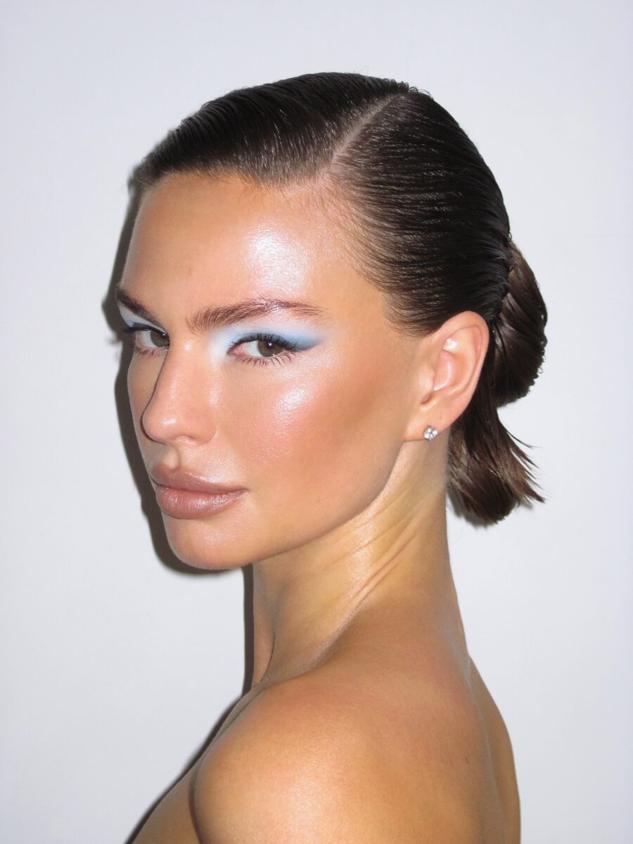 Stunning baby blue eye makeup with radiant glow