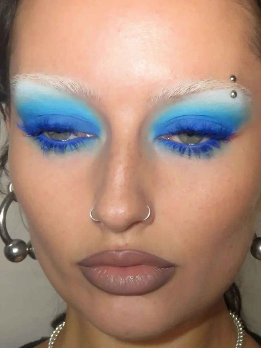 Bold Baby Blue Eye Makeup Inspiration