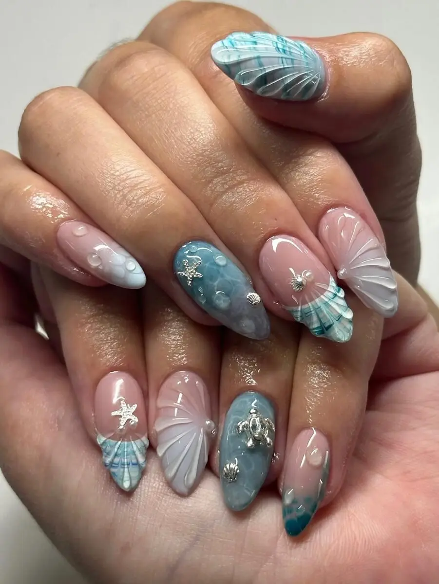 Gorgeous beach-inspired nail art for summer