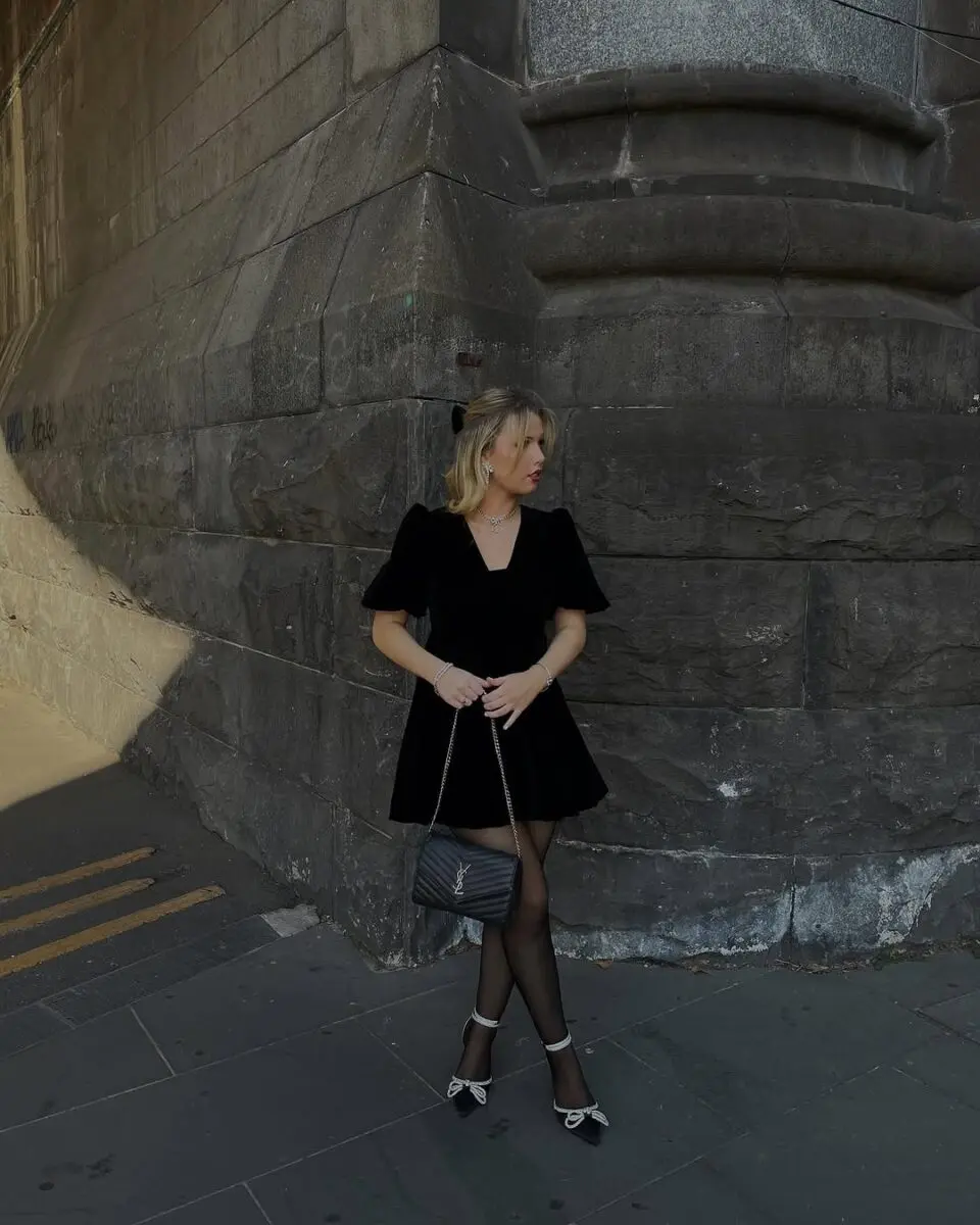 Chic black dress for stylish street vibes