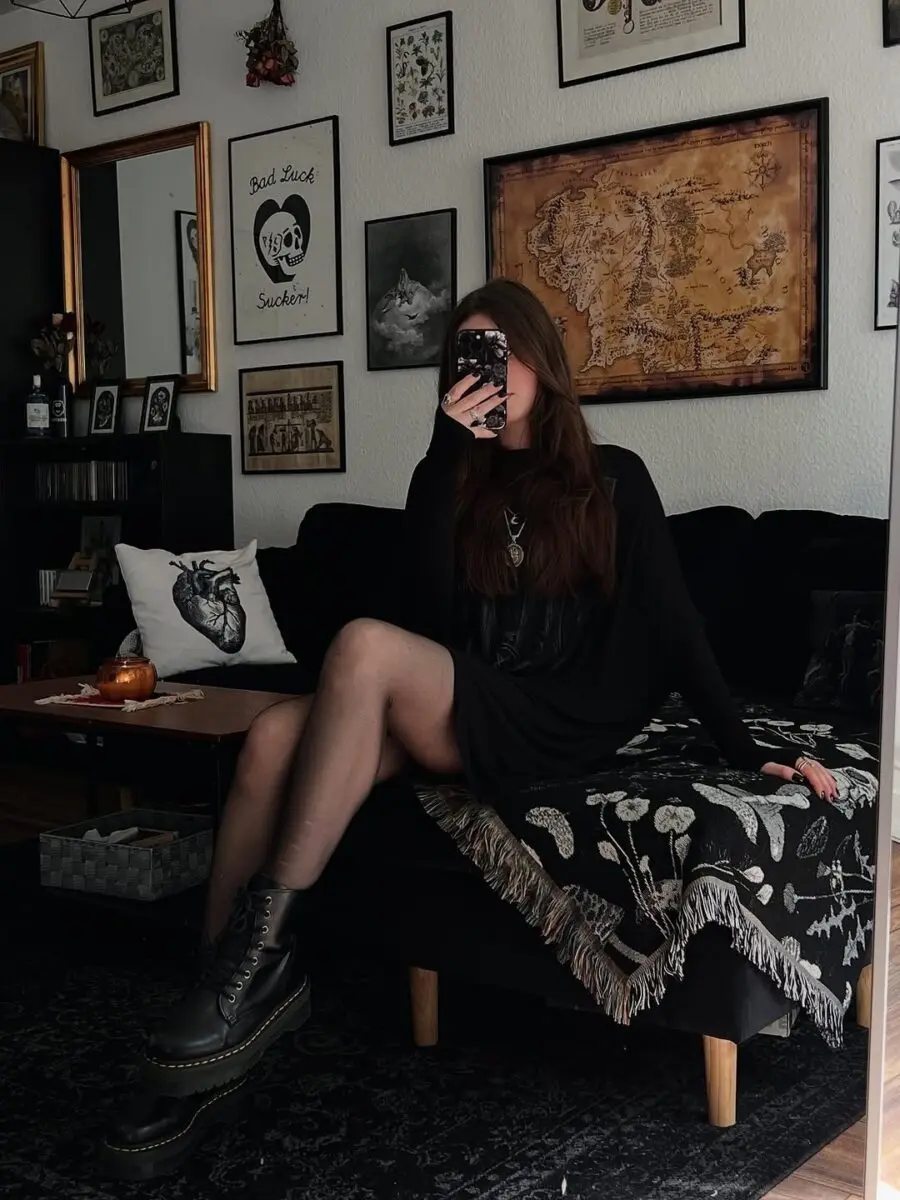 Edgy black ensemble with vintage vibes
