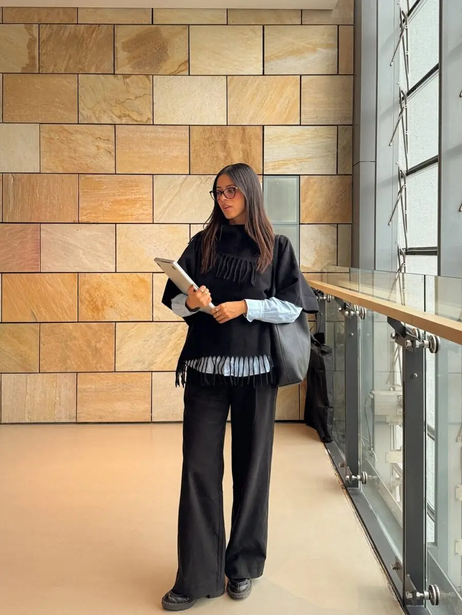 Chic Layers for Business Casual Elegance