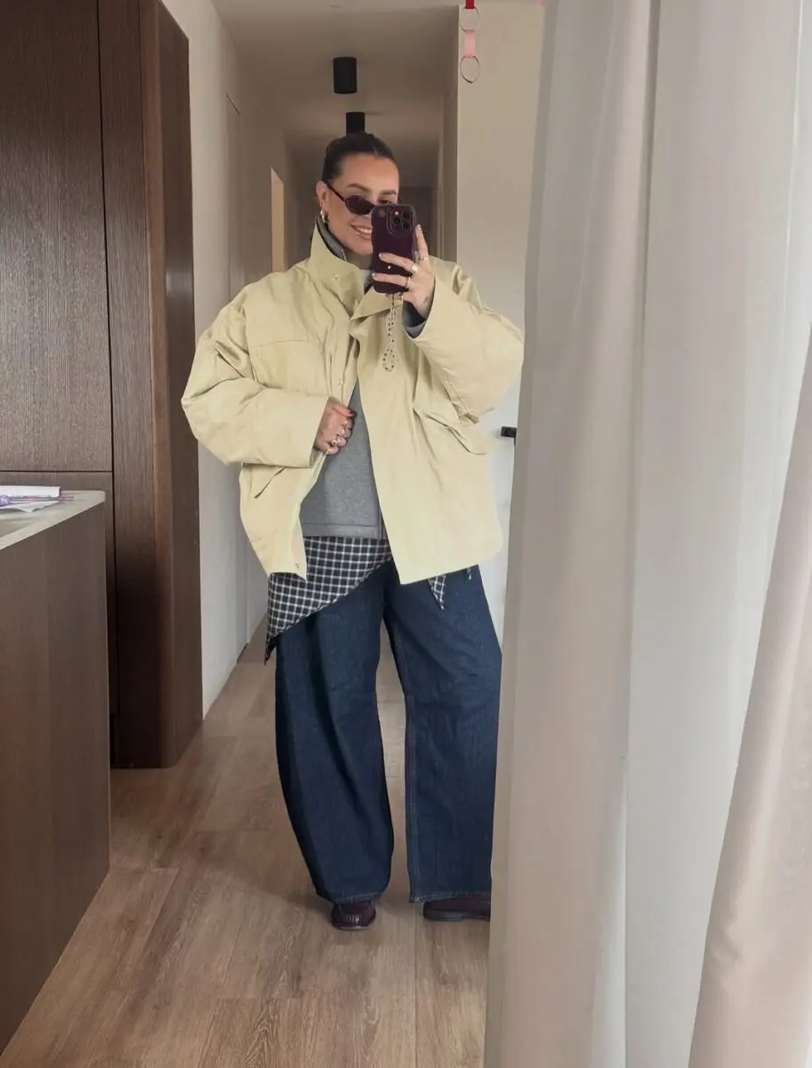 Chic and Comfortable Business Casual Ensemble