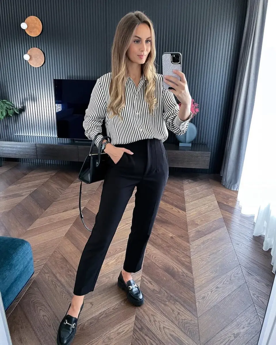 Chic and Timeless Business Casual Look